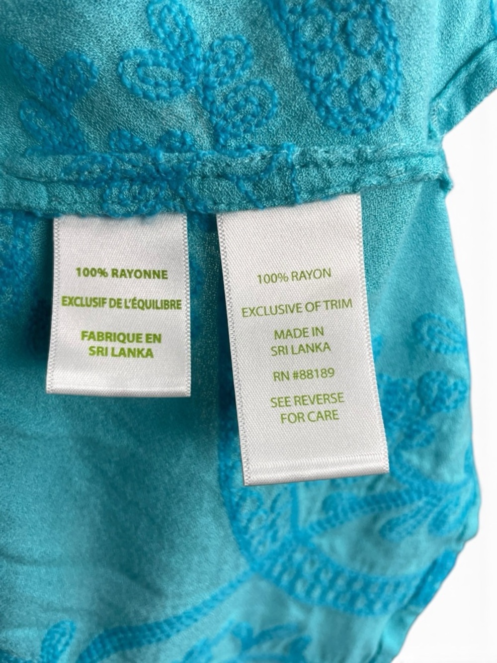 Lilly Pulitzer Aqua Blue Willa embroidered Gathered Neck Blouse size Large - Picture 7 of 7